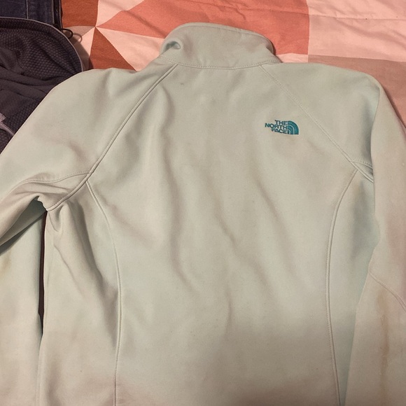 North Face Jacket - Picture 7 of 8